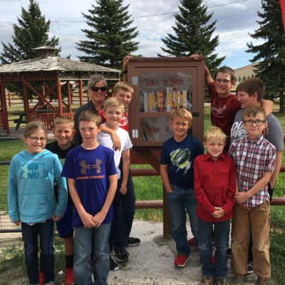 Lima, MT Students Build Free Library